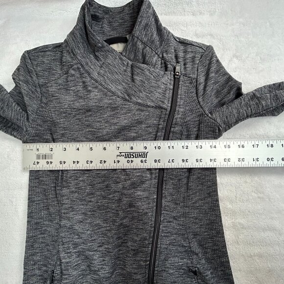 Athleta Womens Gray Asymmetrical Zip Intention Jacket XXS Stretch Activewear - Picture 7 of 9